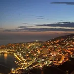 Denni's Sarandë