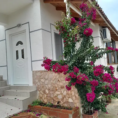 Denni's Sarandë