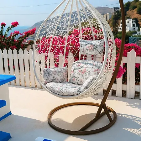 Denni's 3* Sarandë