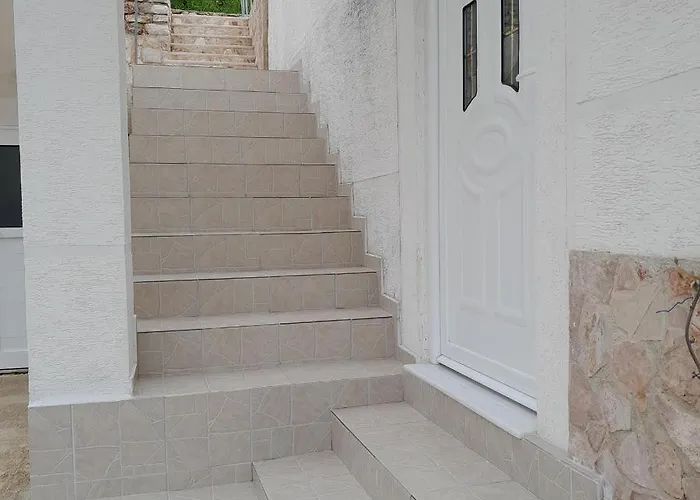 Denni's Casa de hóspedes