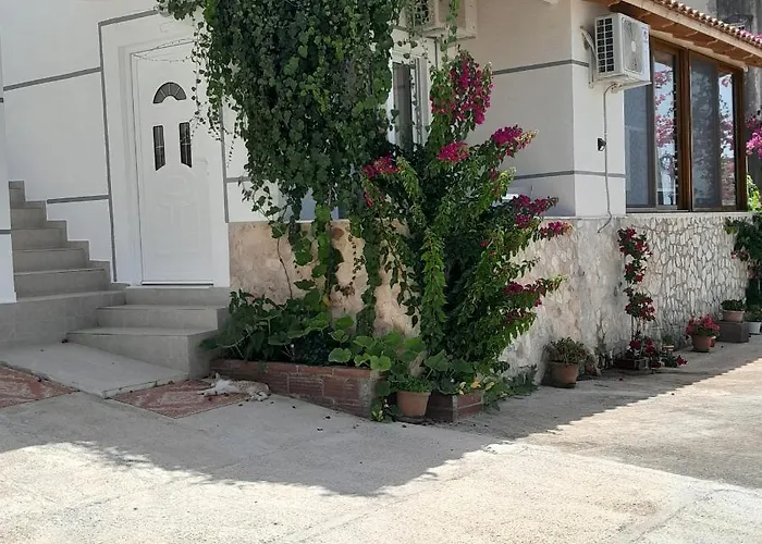 Denni's Casa de hóspedes 3*